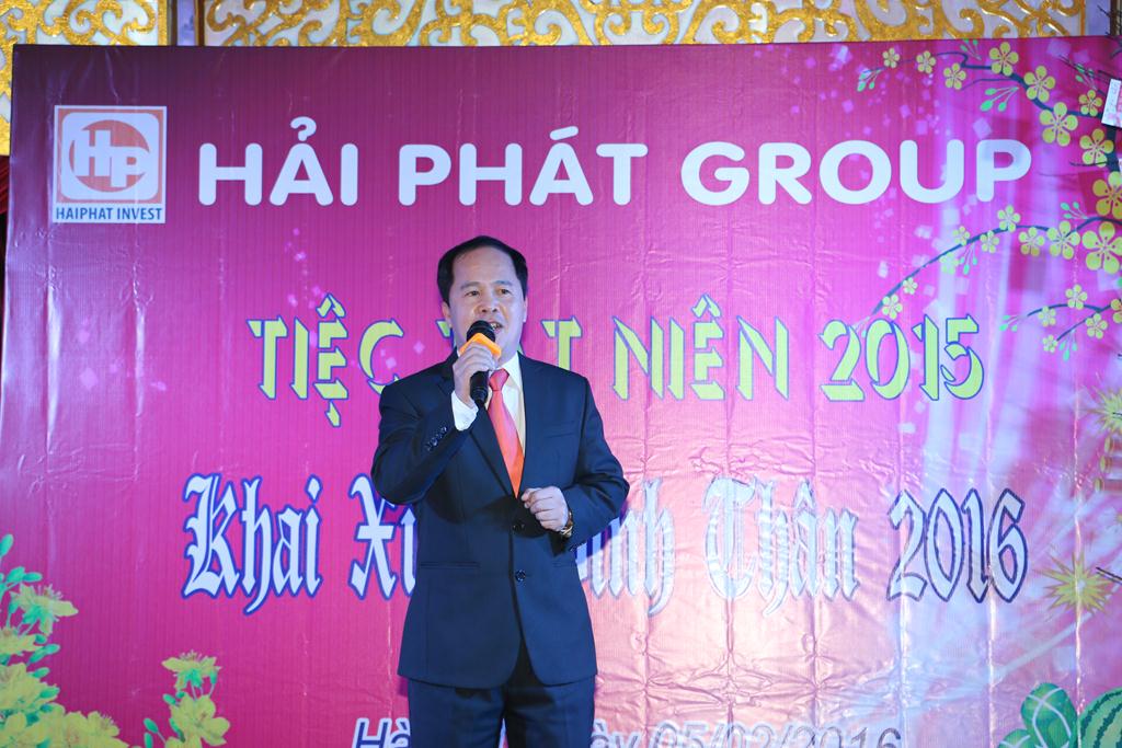 Tình ca “Những Ánh sao đêm” qua phần biểu diễn của Đơn ca Văn Thoán, đến từ Hải Phát INVEST.